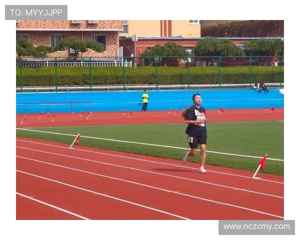 回望田径史上巅峰对决重温经典赛事瞬间震撼人心永久难忘的光辉时刻 回望田径史上巅峰对决重温经典赛事瞬间震撼人心永久难忘的光辉时刻